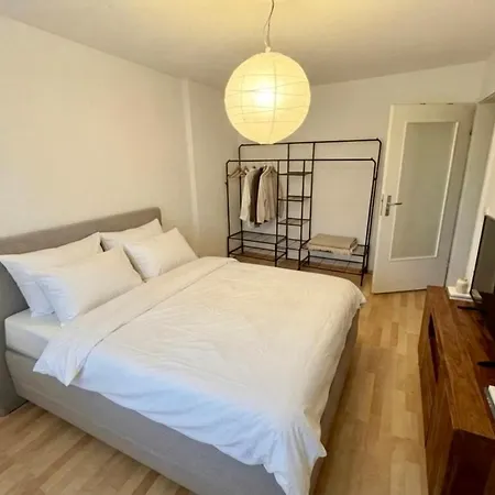 Apartamento Zwei Moderne In Einem Haus - Ideal Für Familien, Gruppen&teams In *