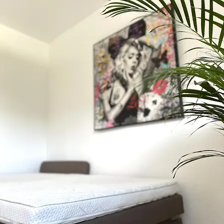 Zwei Moderne In Einem Haus - Ideal Fuer Familien, Gruppen & Teams In *
