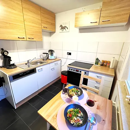 Zwei Moderne In Einem Haus - Ideal Fuer Familien, Gruppen & Teams In شقة بوخوم